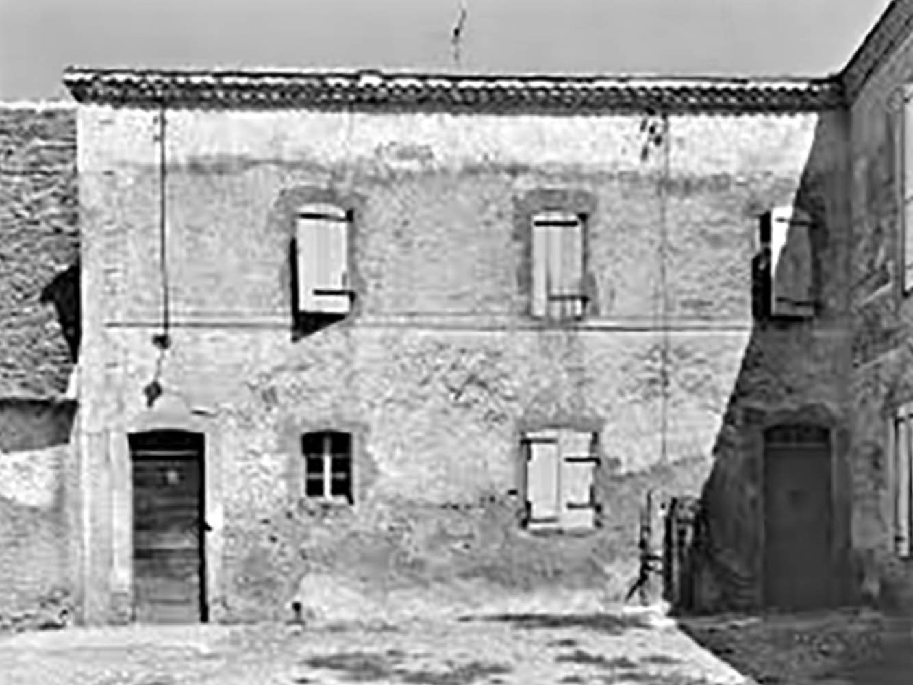 chateau-pre-restoration
